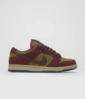 Nike Sb Dunk Low Pro Shoes Dark Team / Crush Flak