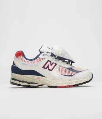 New Balance 2002r Shoes Sea Salt / /