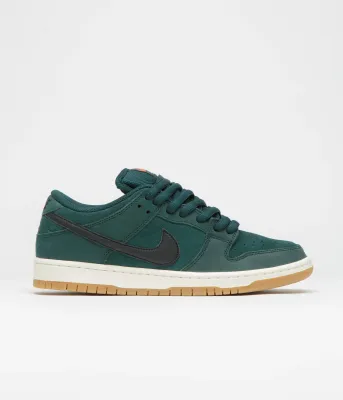 Nike Sb Label Dunk Low Pro Shoes Deep Fir / Fir Sail