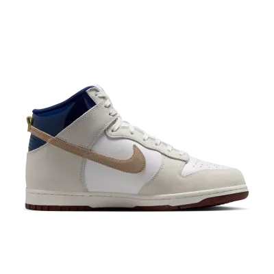 Nike Sb X Beyond Store Dunk Hi / / Dune