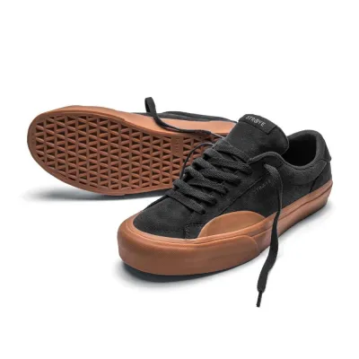 Straye Footwear Logan Gum Suede