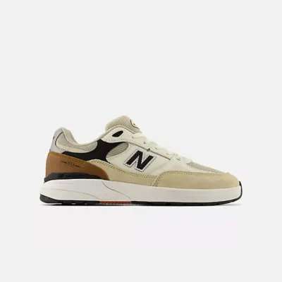 New Balance 933 One
