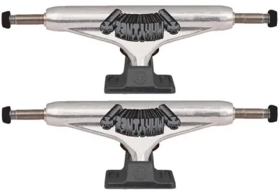 Independent Standard Colored Stage Milton Martinez Silver Grey