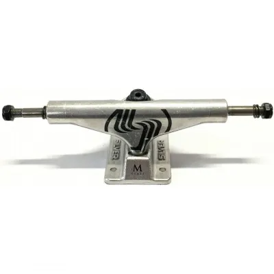 Silver Hollow M-class Raw – 8.0.