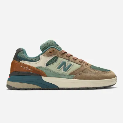 New Balance Numeric X Andrew Reynolds 933 Mushroom / New Spruce