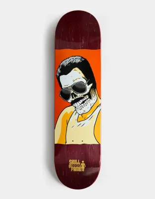 Girl Geering Skull Of Fame G023