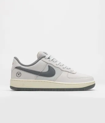Nike Sb X Yuto Horigome Air Force 1 Shoes / Iron Coconut Milk